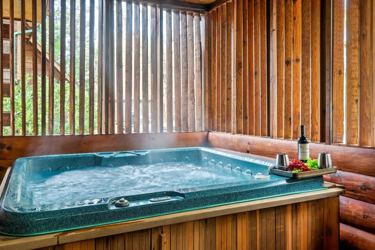 Love Shack Sevierville Εξωτερικό φωτογραφία